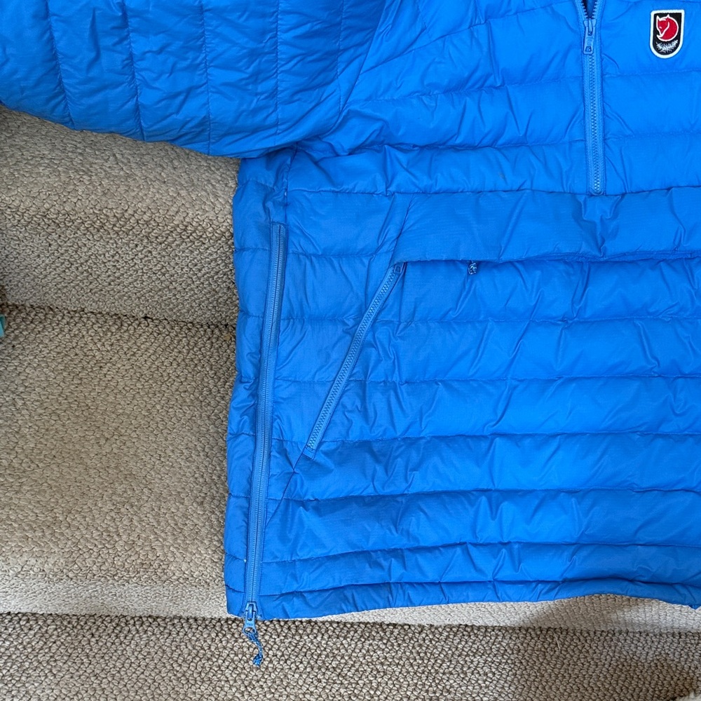 Fjallraven Women's Blue Puffer Jacket - Picture 7 of 8